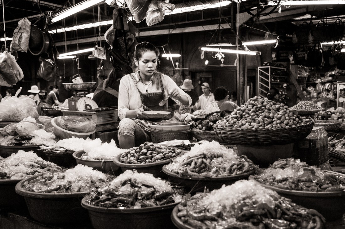 Muschelverkäuferin im Old Market Siem Reap